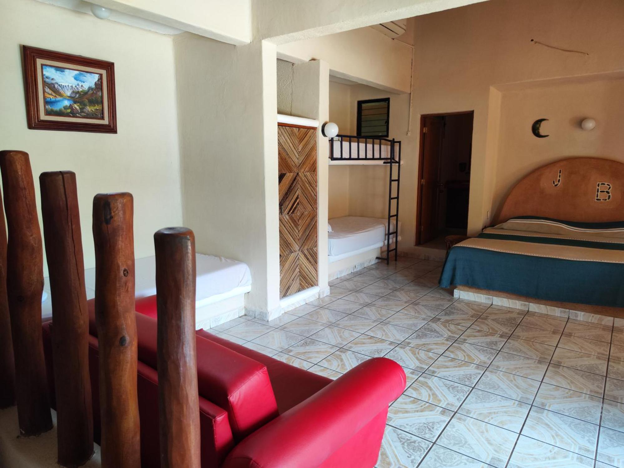 זיהואטנחו Hotel J.B. מראה חיצוני תמונה